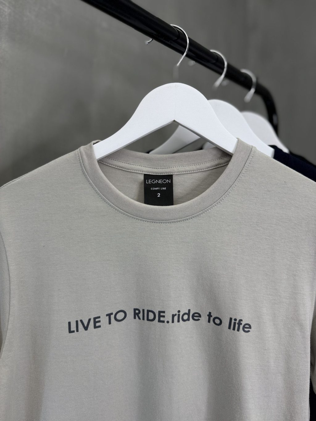 Remera MC LIVE TO RIDE - Image 7