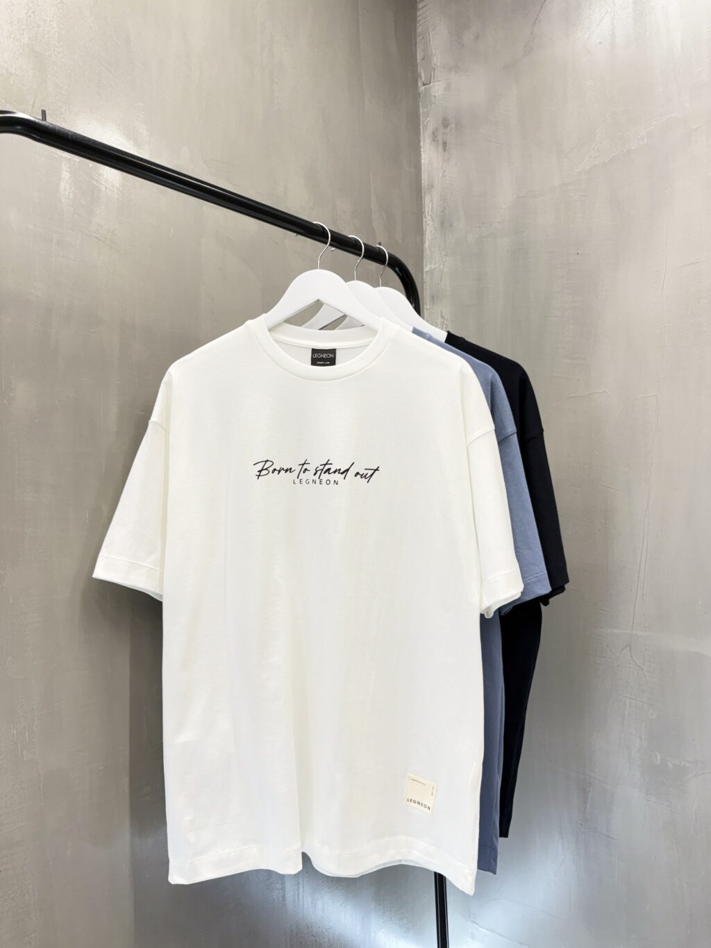 Remera Oversize BORN TO STAND OUT - Image 4
