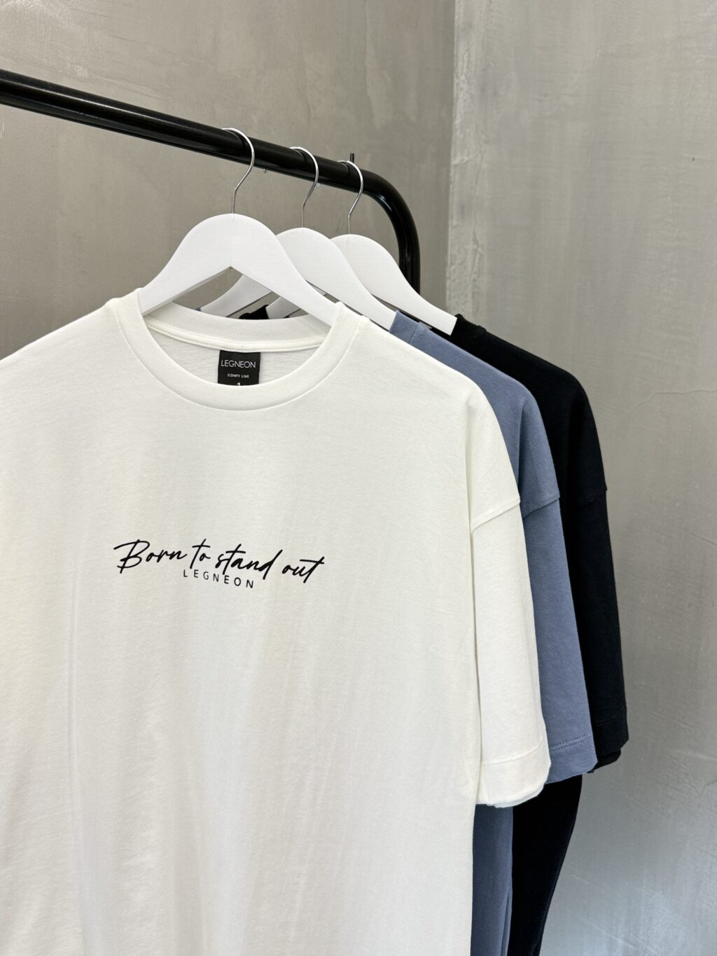 Remera Oversize BORN TO STAND OUT
