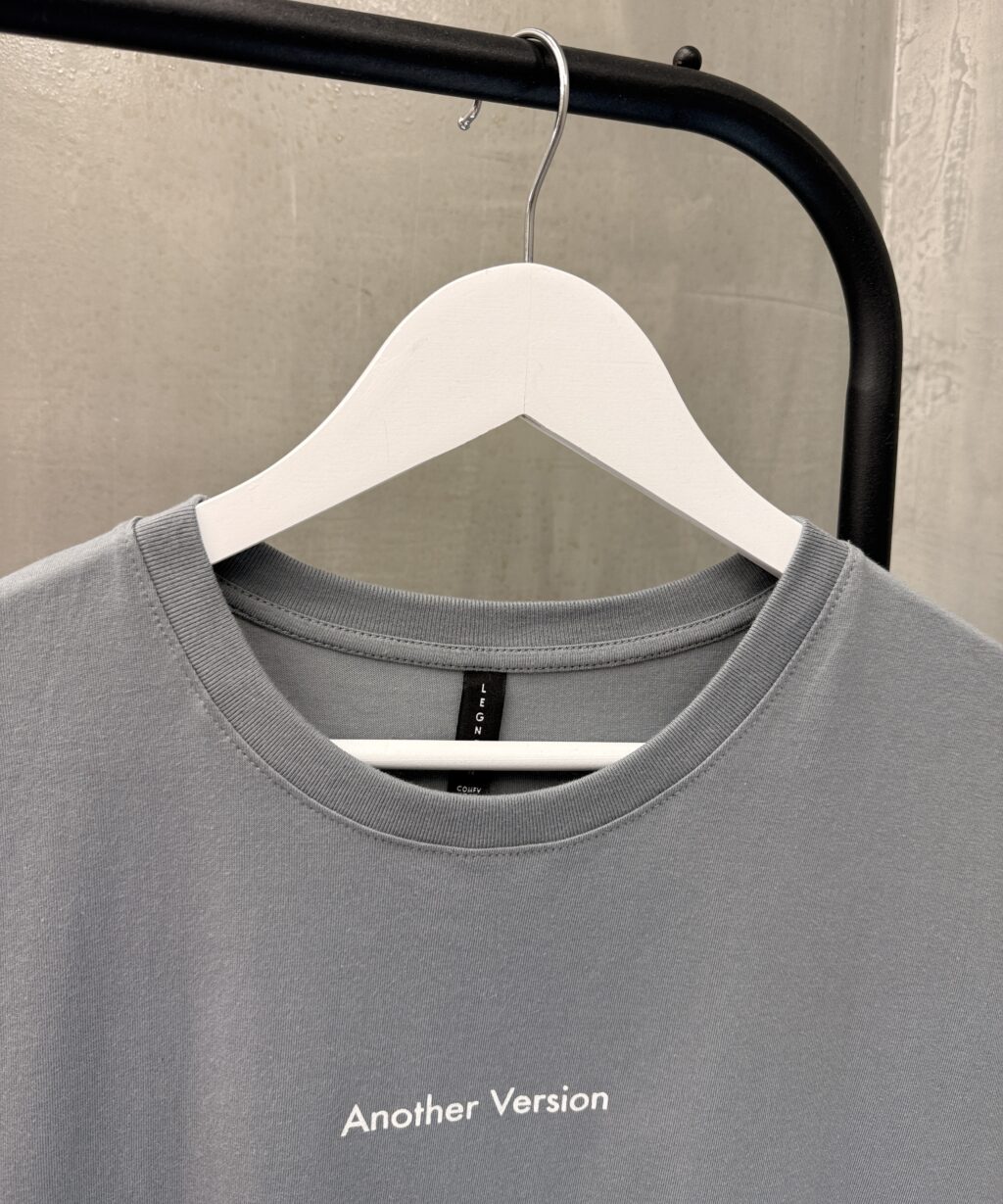 Alternative view of Remera Ambar ANOTHER VERSION