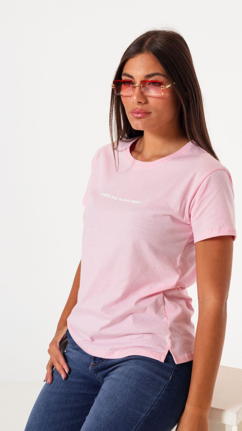 Remera MC Ambar THERE SHE GLOWS - Image 3