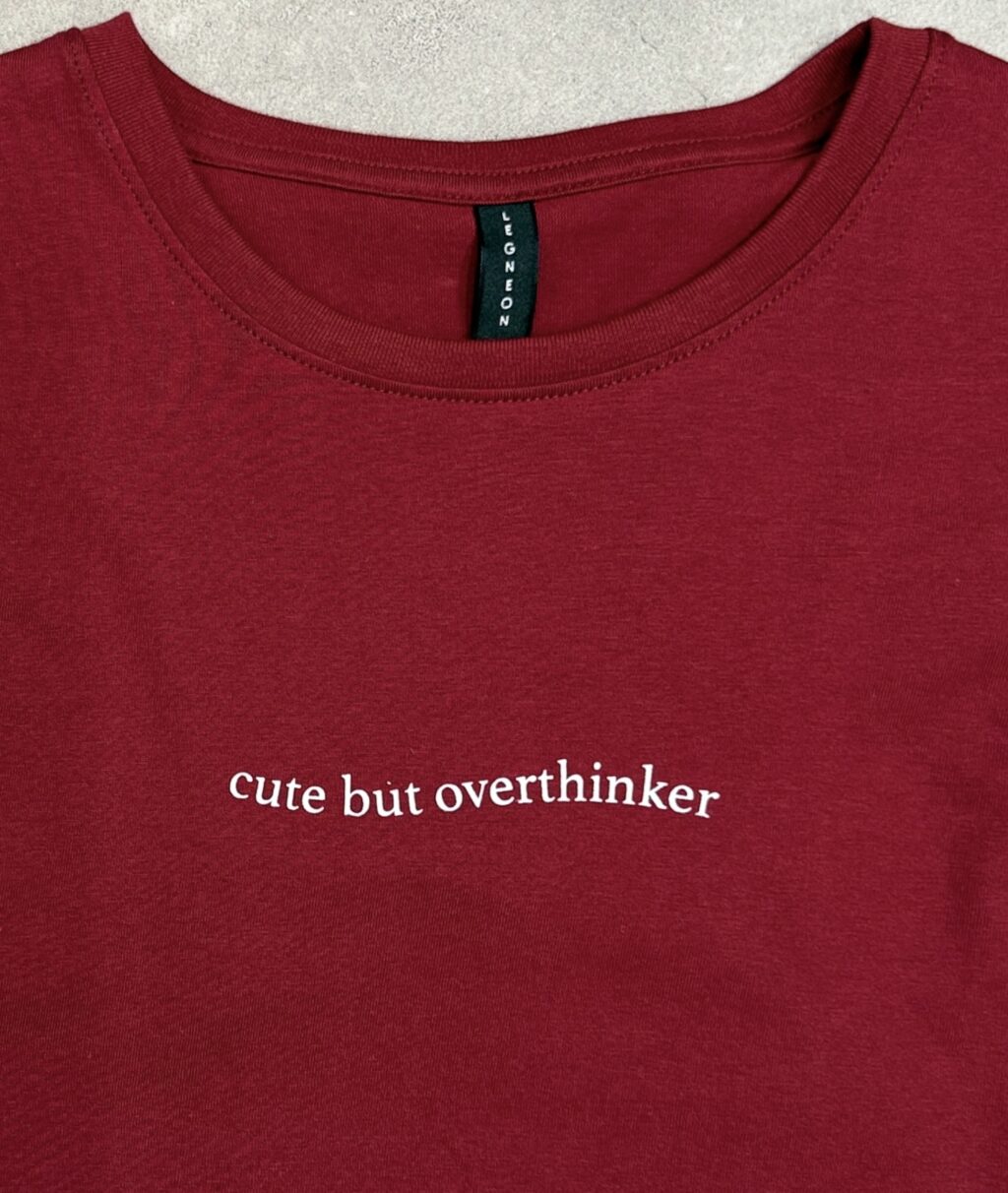 Remera MC Ambar CUTE BUT OVERTHINKER - Image 5