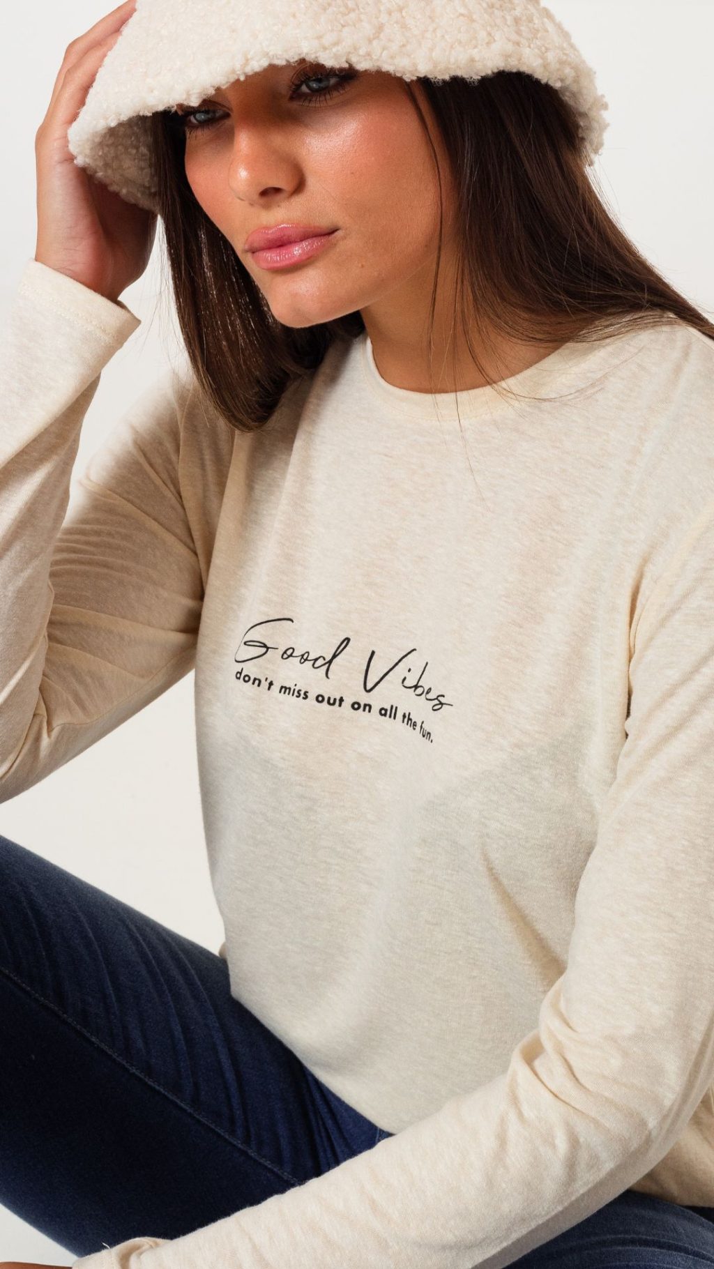 Remera Petra ML Good Vibes