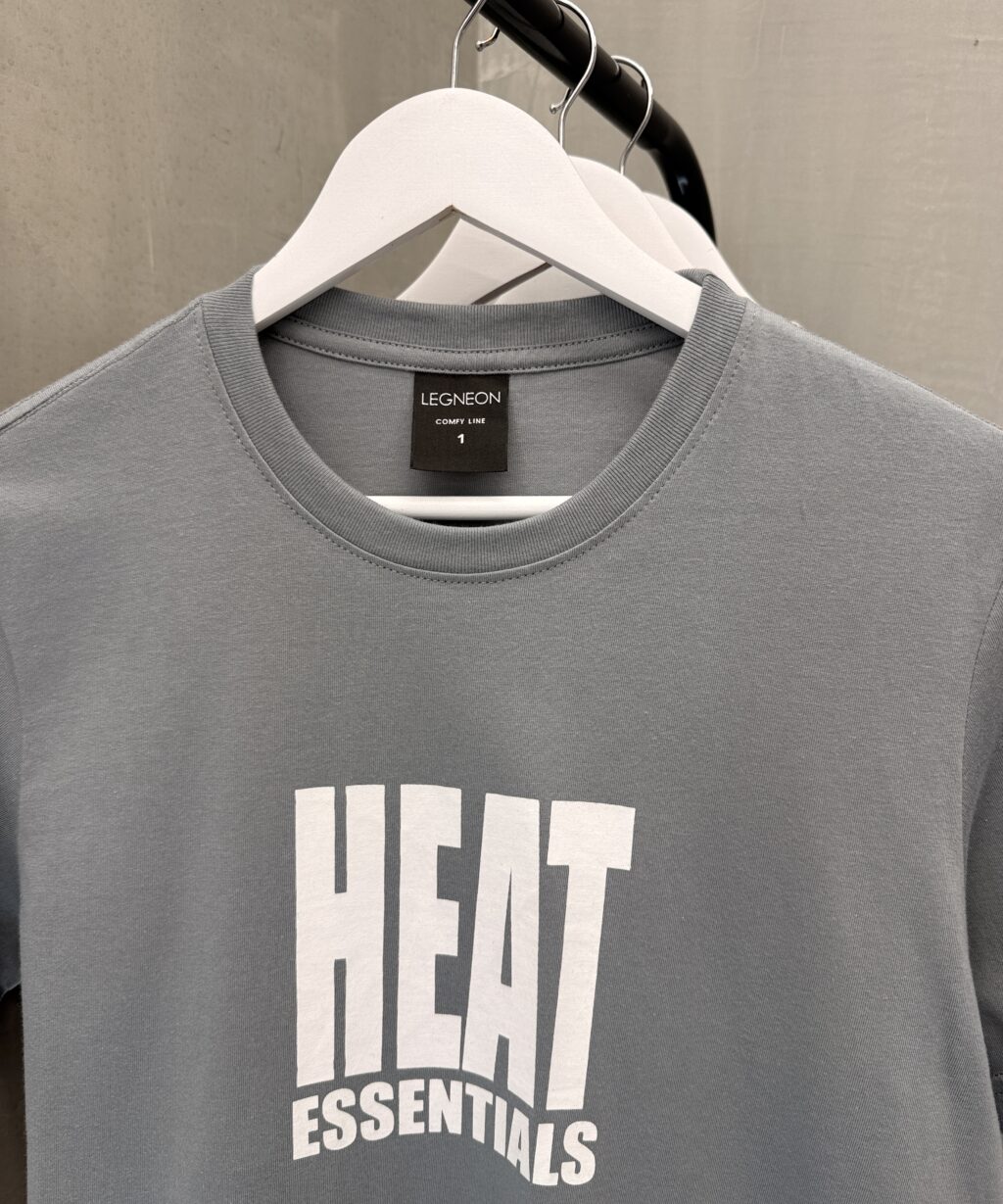 Alternative view of Remera MC HEAT ESSENTIALS