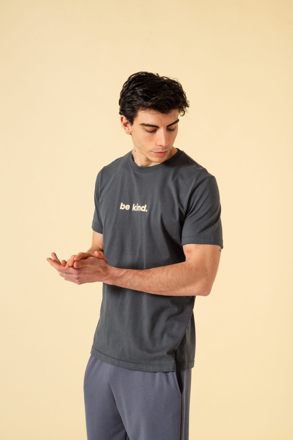 Remera MC BE KIND. - Image 2