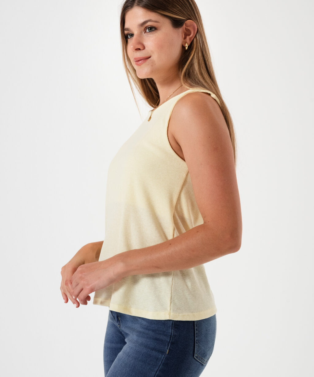 Alternative view of Musculosa GRECIA