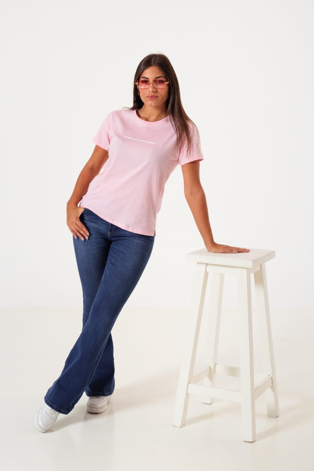 Remera MC Ambar THERE SHE GLOWS - Image 2
