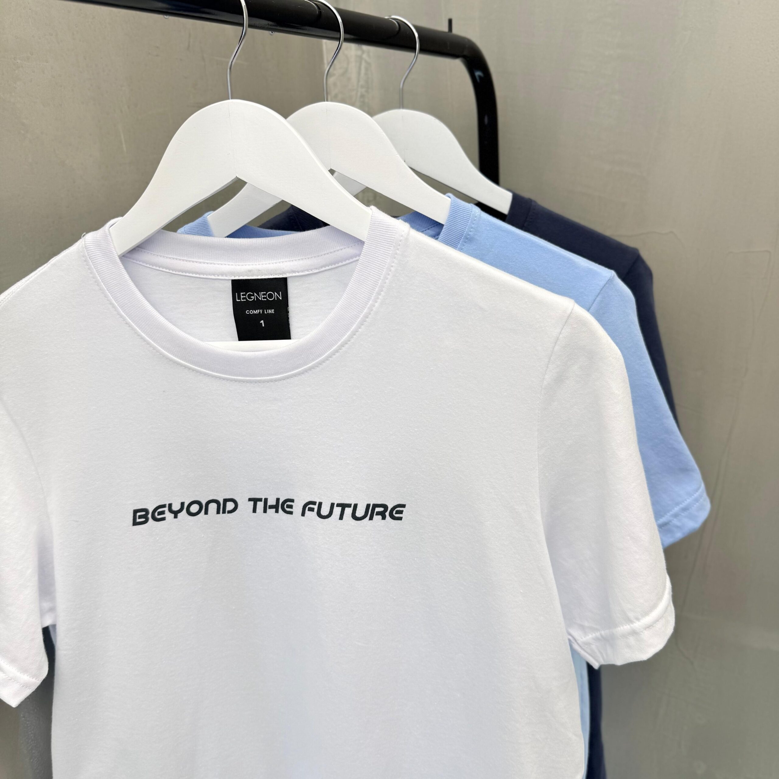 Remera MC BEYOND THE FUTURE - Image 2