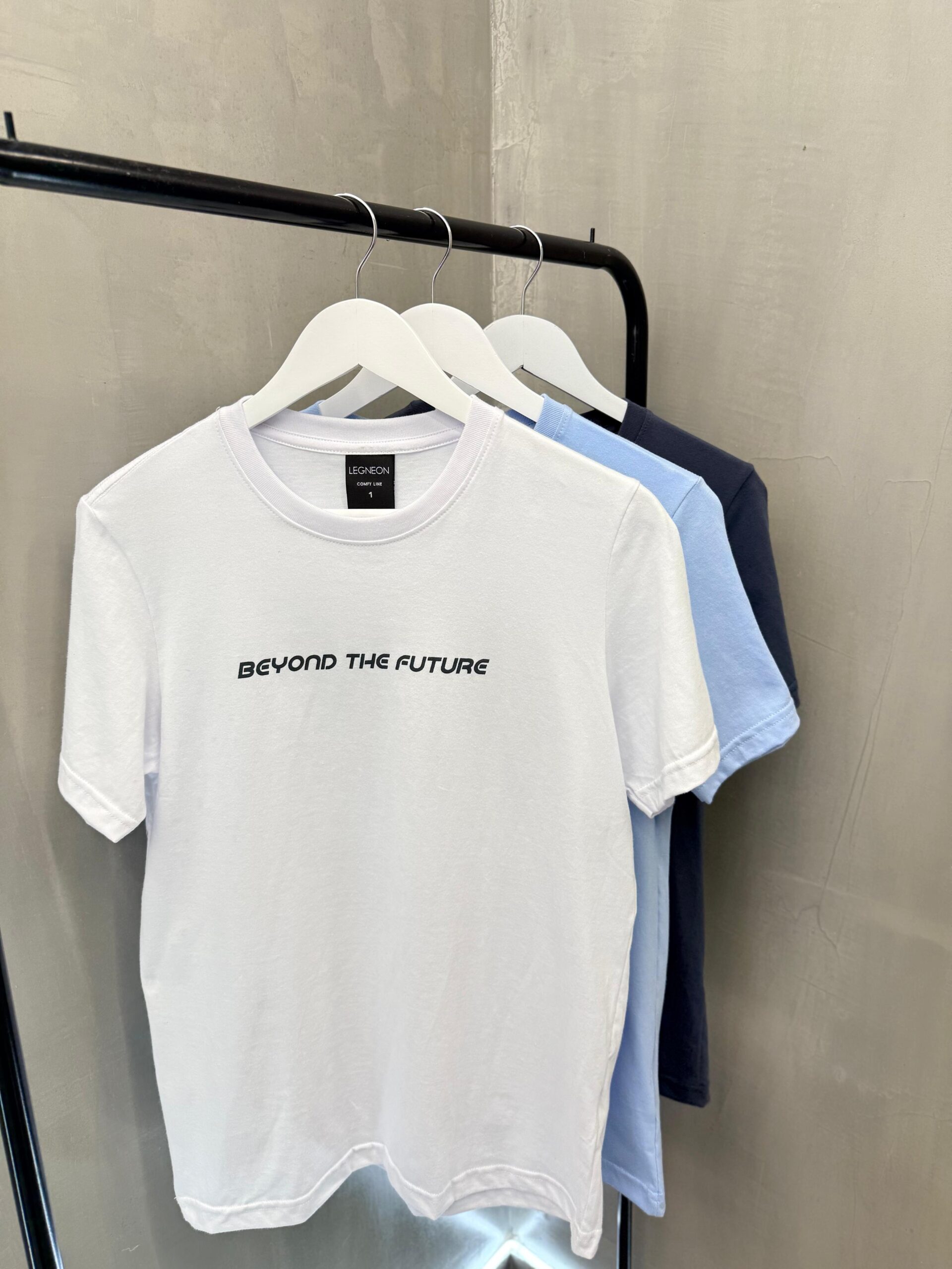 Remera MC BEYOND THE FUTURE