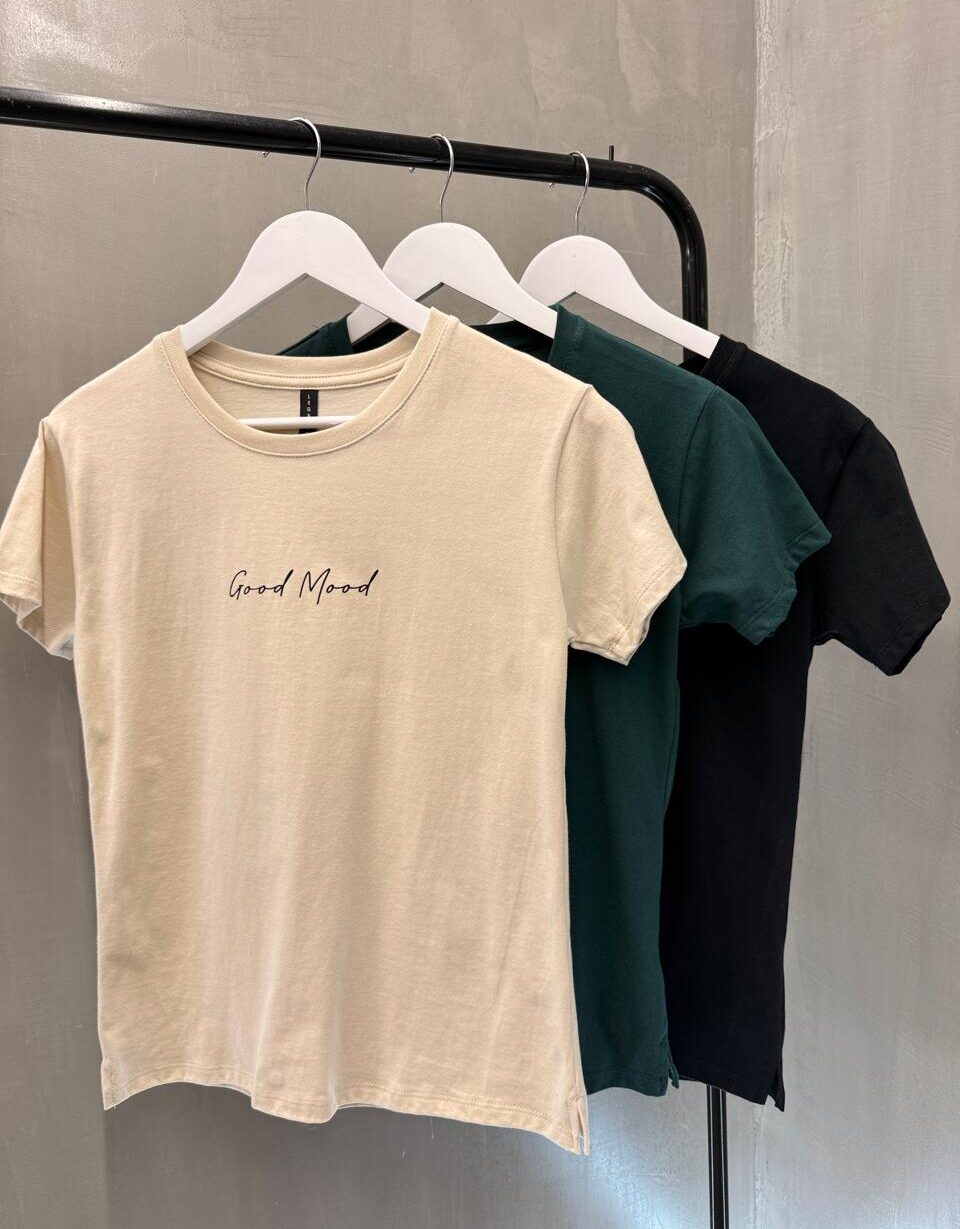 Remera Ambar GOOD MOOD