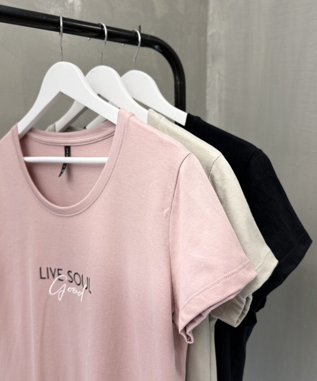 Remera Petra LIVE SOUL GOOD