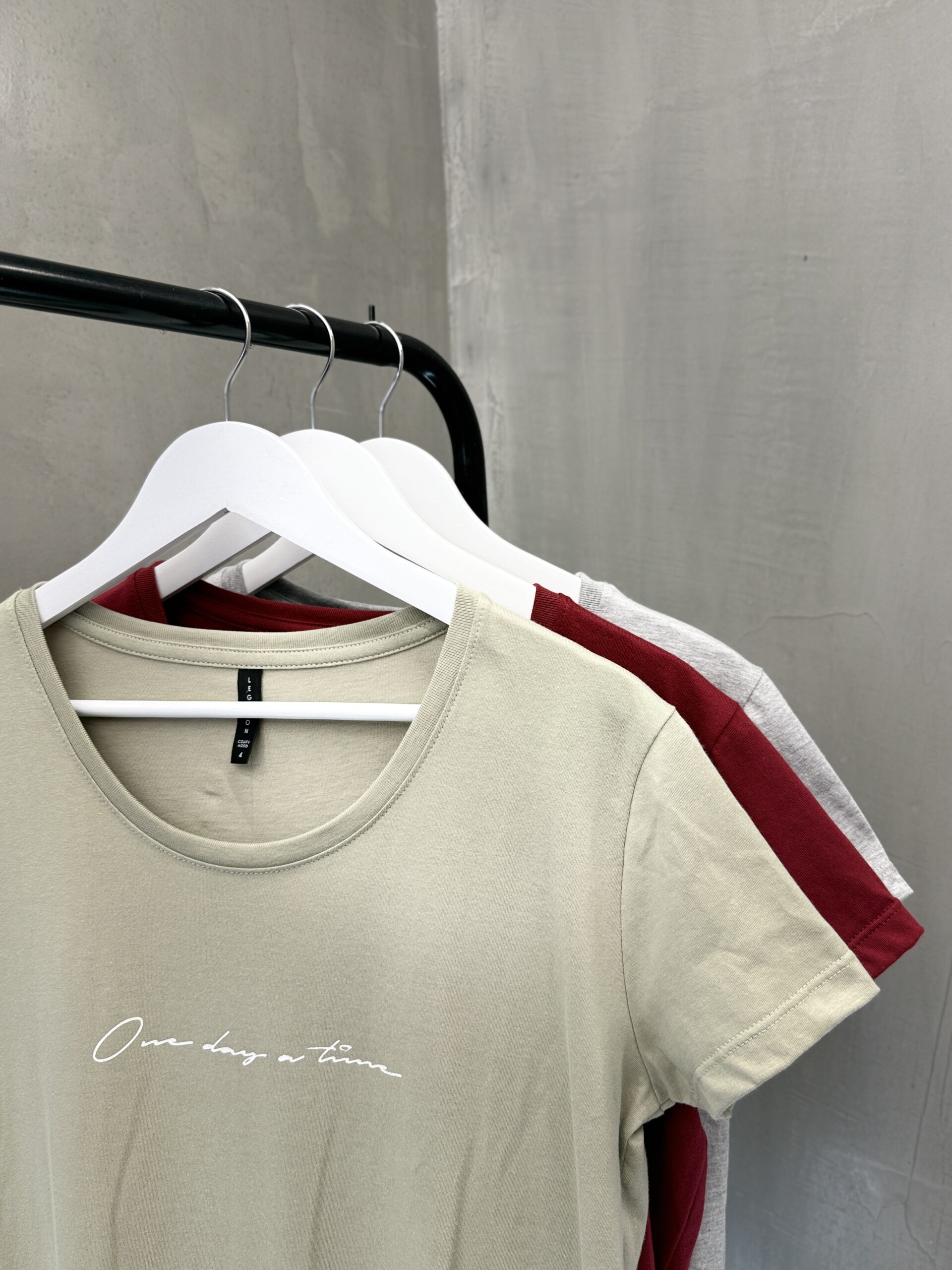 Remera Petra ONE DAY A TIME