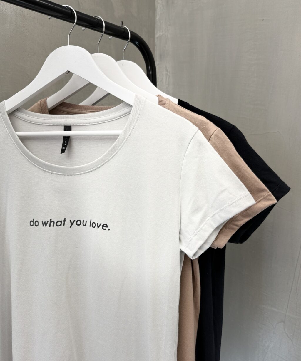 Remera Petra DO WHAT YOU LOVE