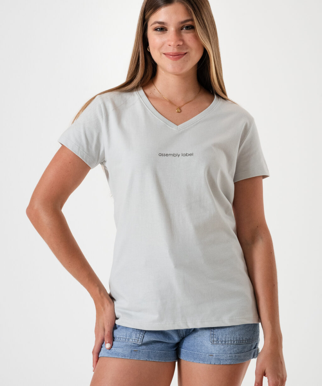 Alternative view of Remera Hawai ASSEMBLY LABEL