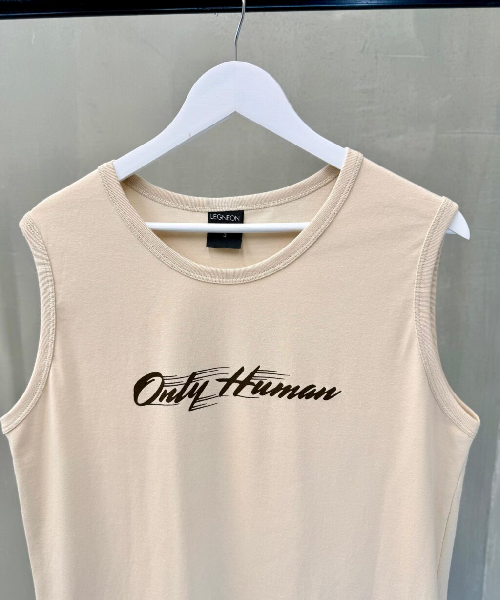 Alternative view of Remera S/M ONLY HUMAN