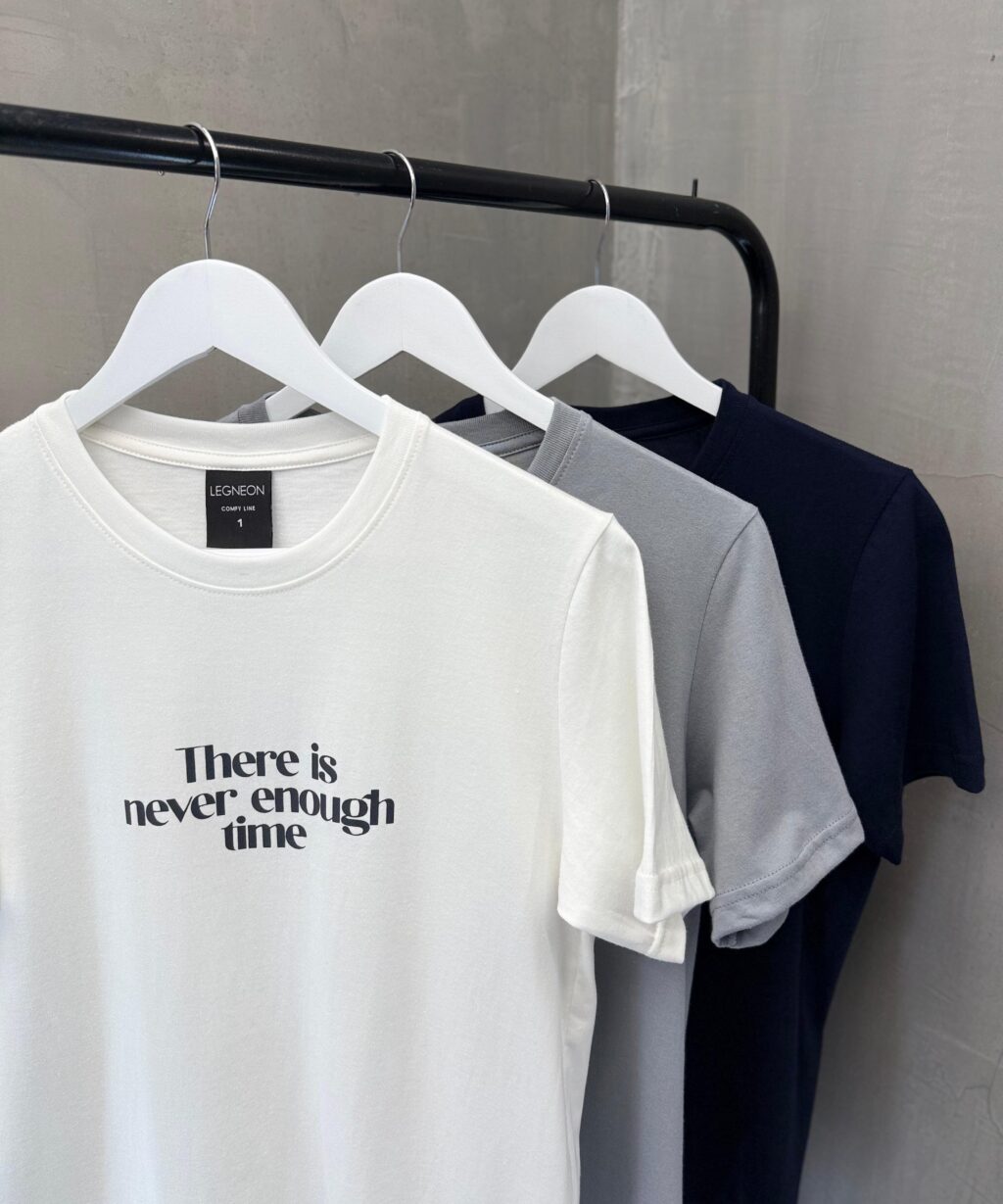 Remera MC THERE IS NEVER