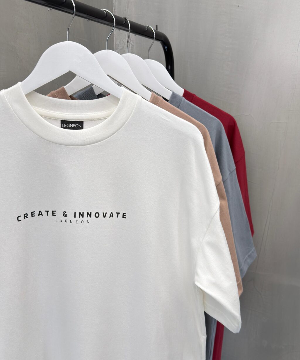 Alternative view of Remera Oversize CREATE & INNOVATE