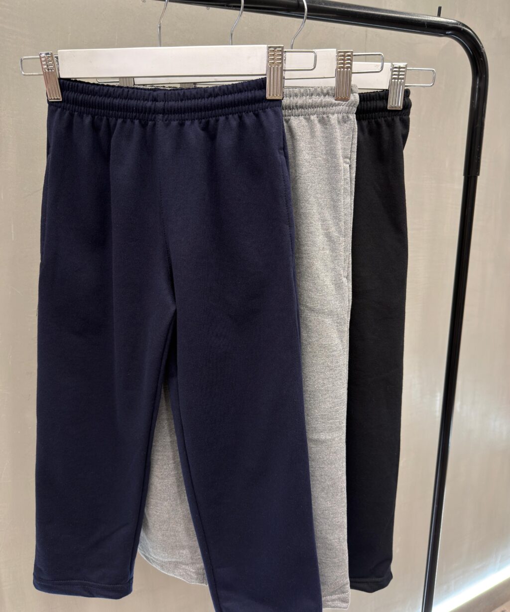 Pantalón Recto Niño UNISEX BASIC Liv