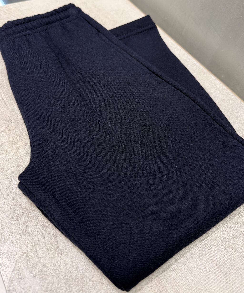 Alternative view of Pantalón BASIC de niño friza