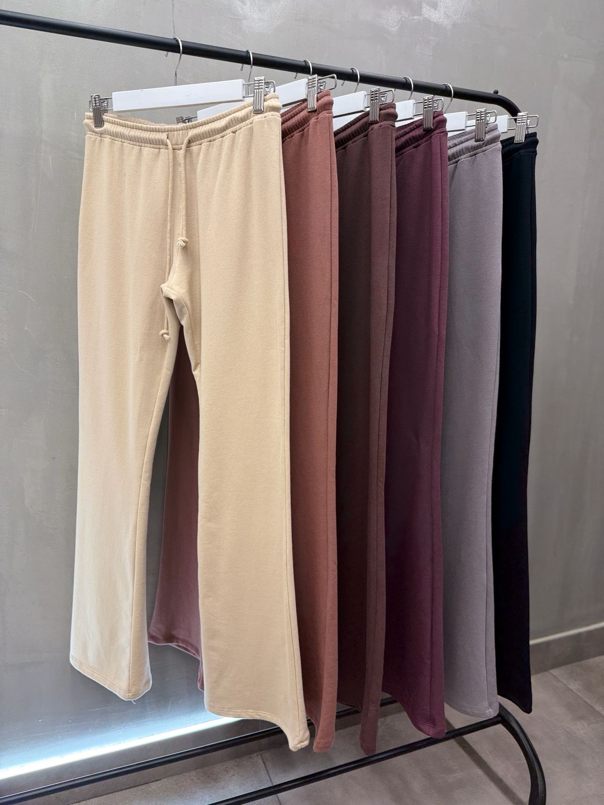 Pantalon Velvet Oxford - Imagen 2