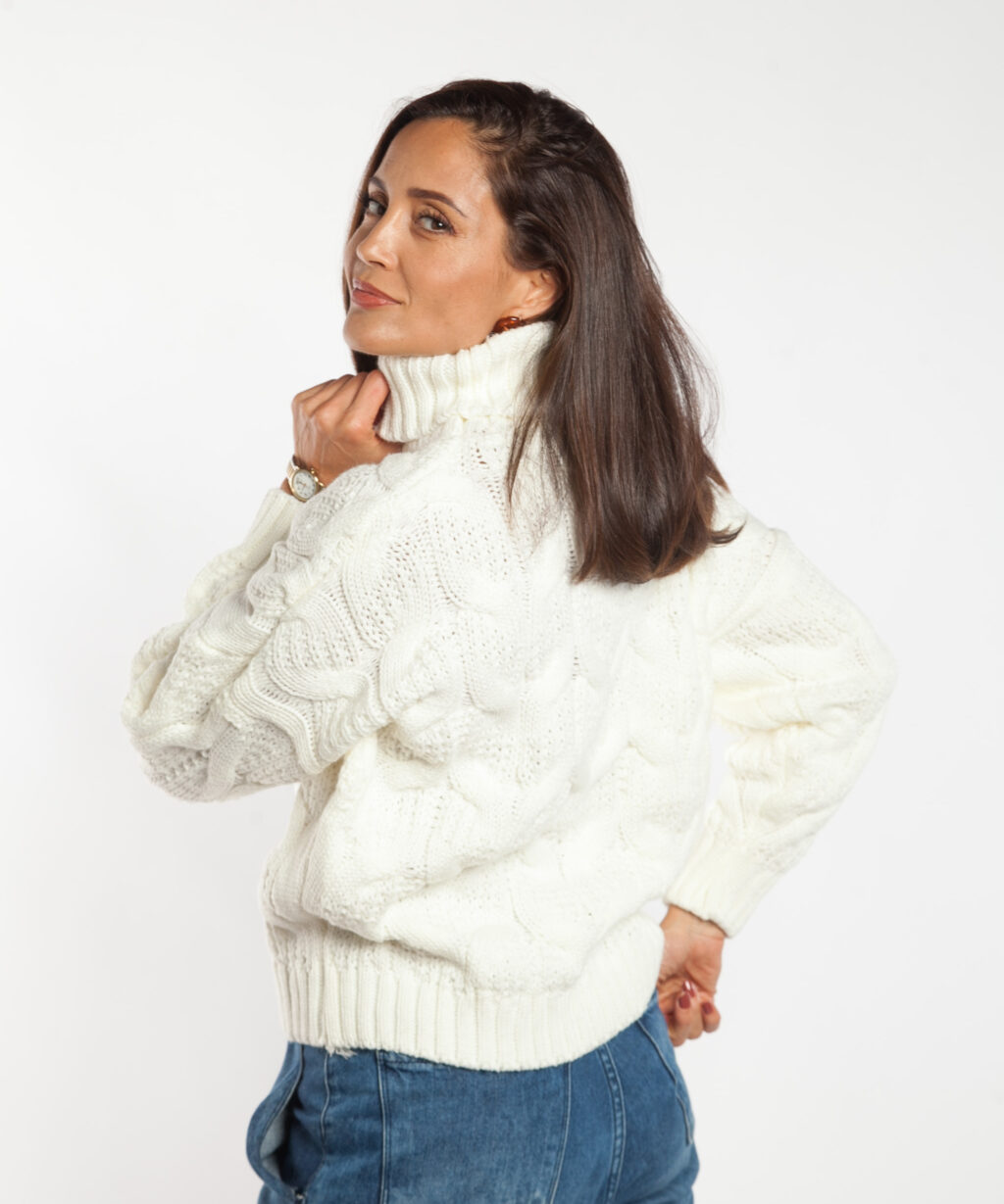 Alternative view of Polera Ela