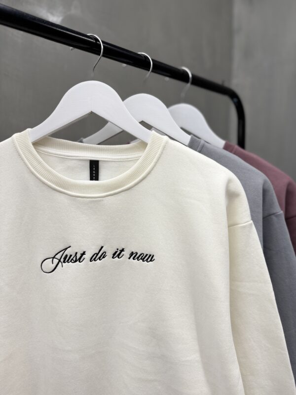 Buzo Ambar JUST DO IT NOW