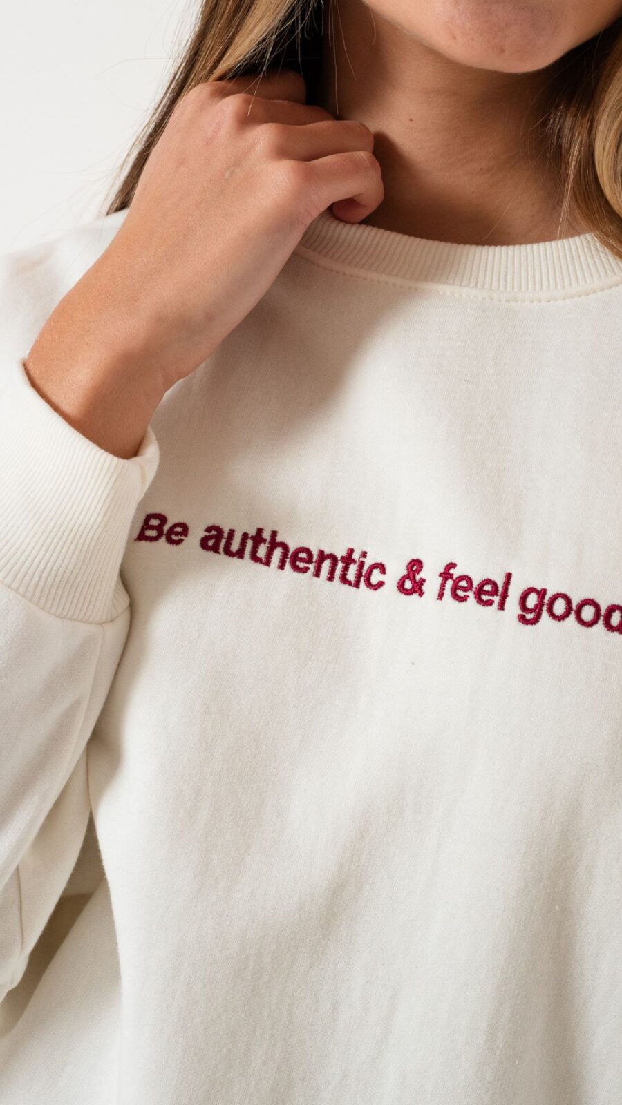 Buzo Amber BE AUTHENTIC & FEEL GOOD