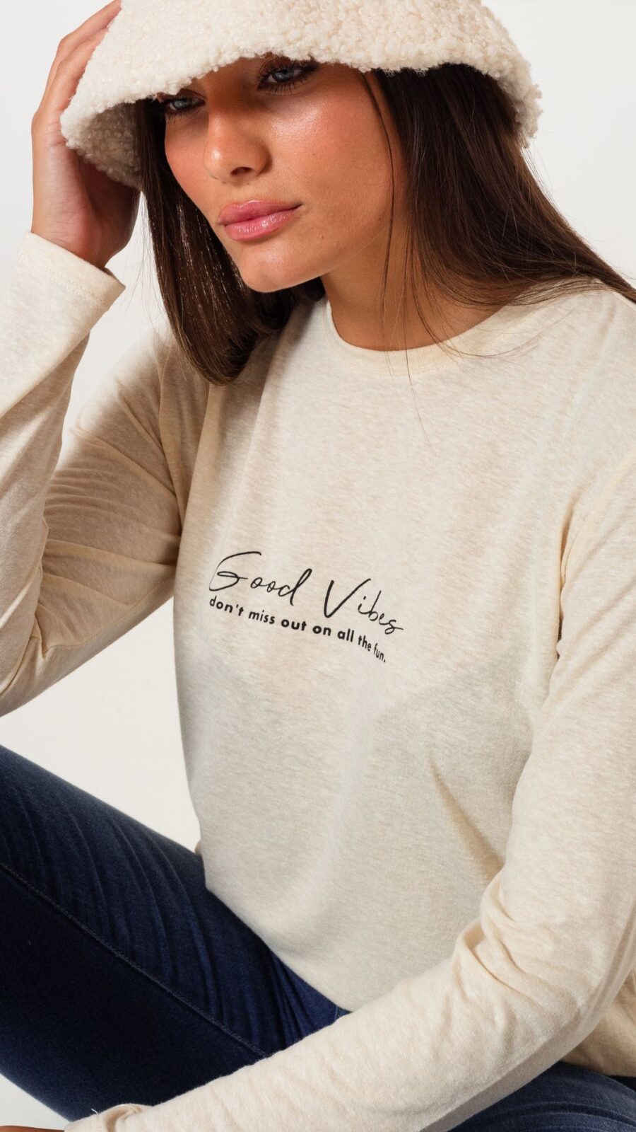 Remera Petra ML Good Vibes